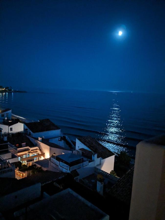 Seaside View Apartment เอสเตโปนา ภายนอก รูปภาพ