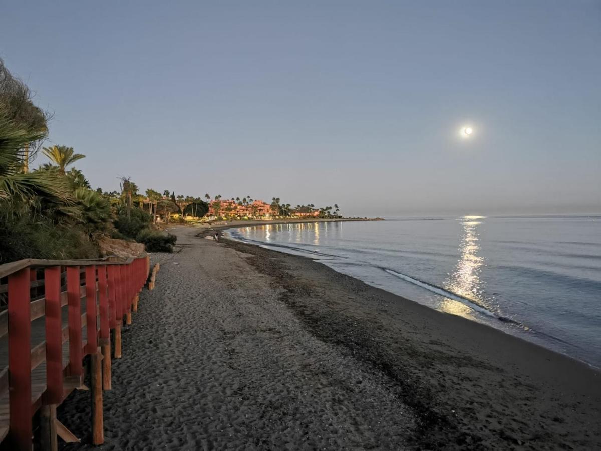 Seaside View Apartment เอสเตโปนา ภายนอก รูปภาพ